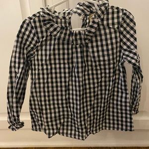 Black and white girls’ top.